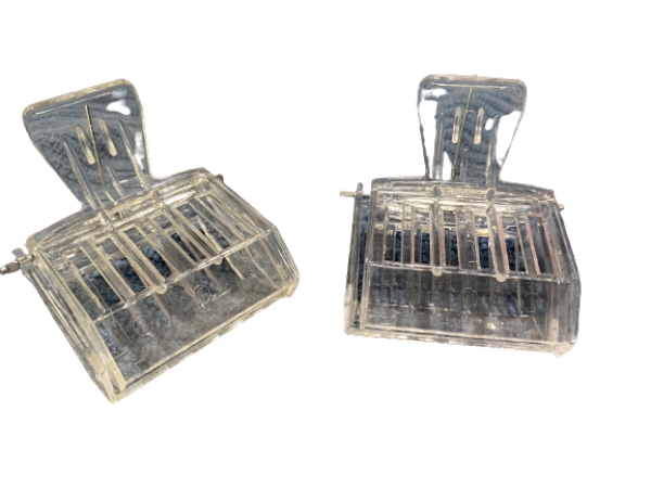 Queen Catcher - Plastic